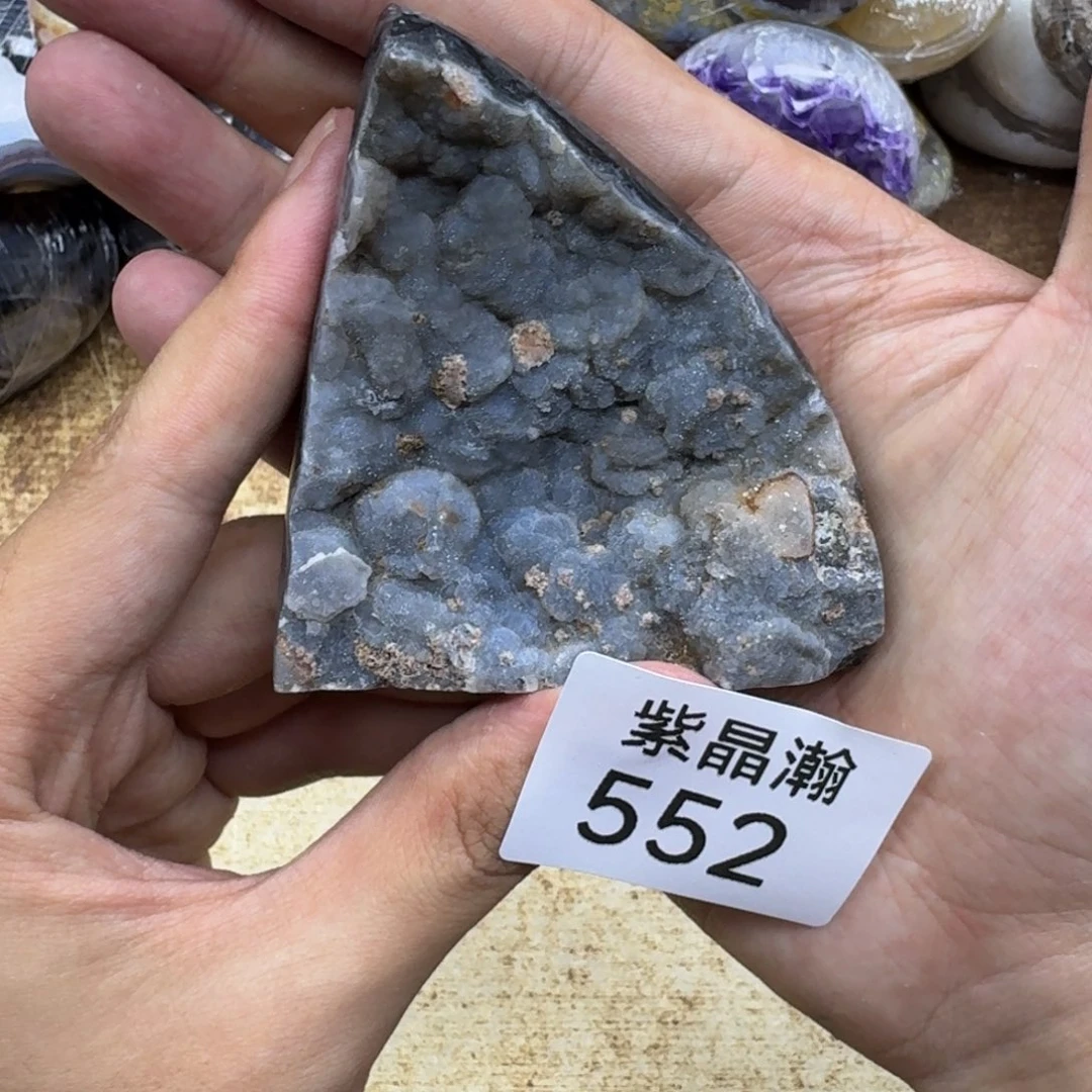 未镶嵌水晶大型摆件（非配饰）