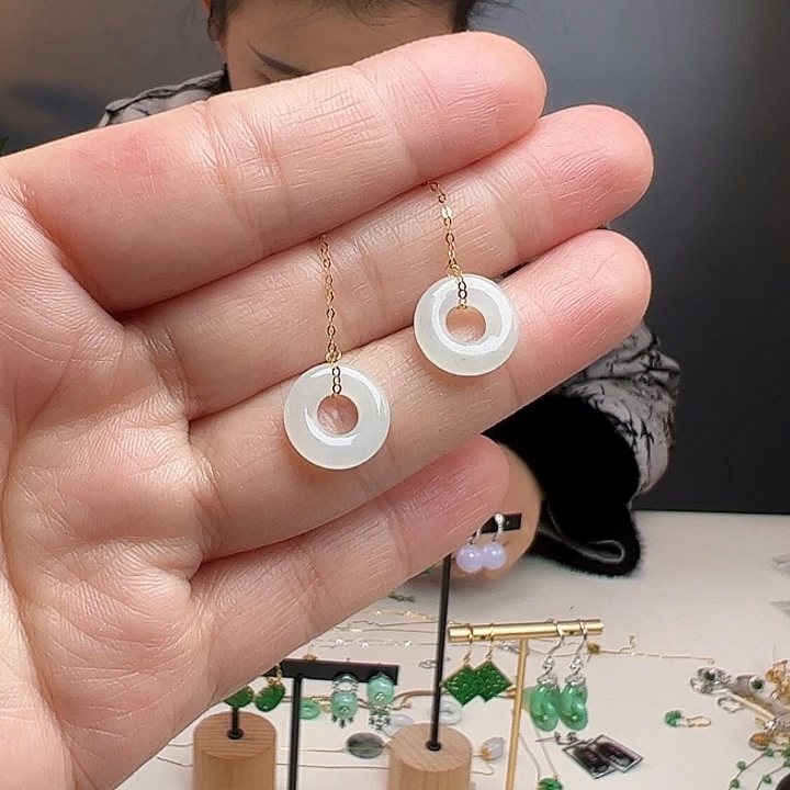 翡翠18K金镶嵌耳饰天然翡翠