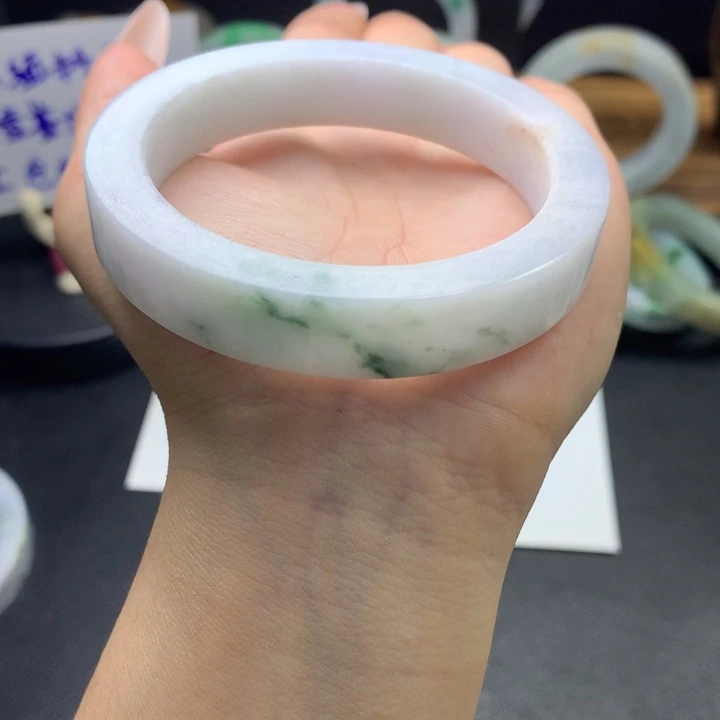 定制翡翠翡翠手镯未镶嵌