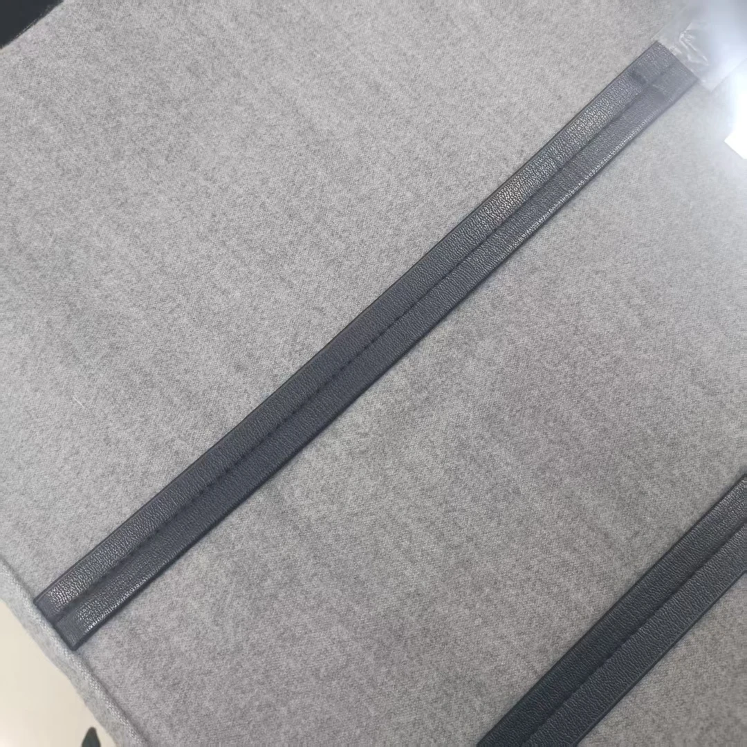 小兰兰啊~灰色翻毛旅行包包  户外时尚休闲