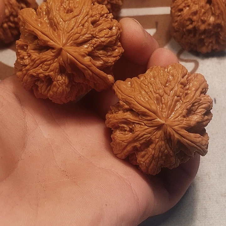 吊坠桃核全品粗筋46