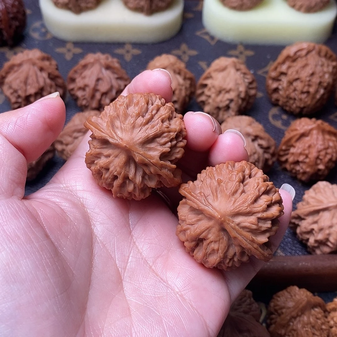 桃核吊坠全品骨赛龙39尺