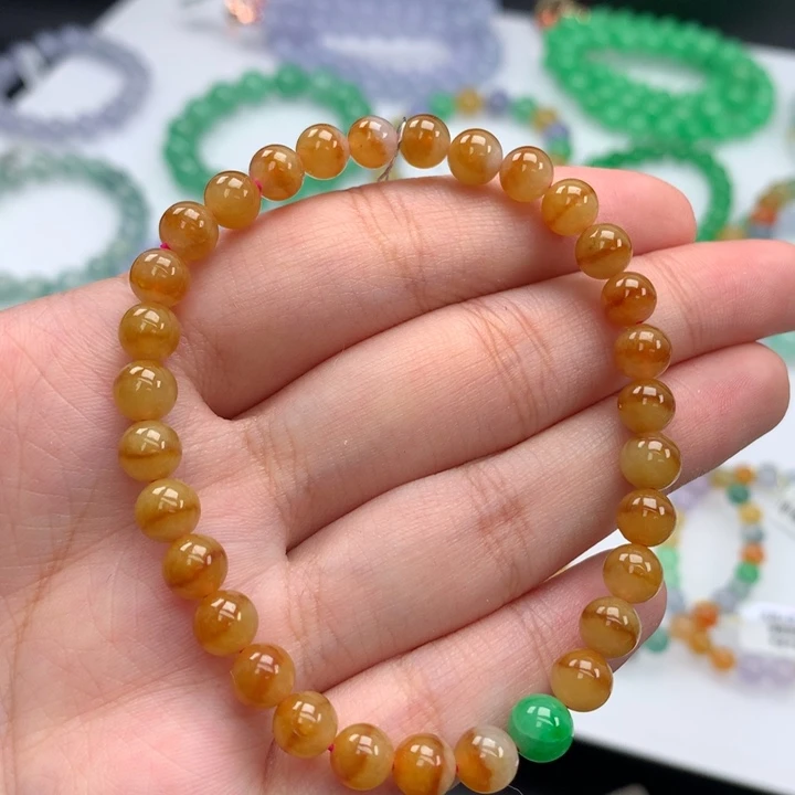 翡翠手镯未镶嵌翡翠