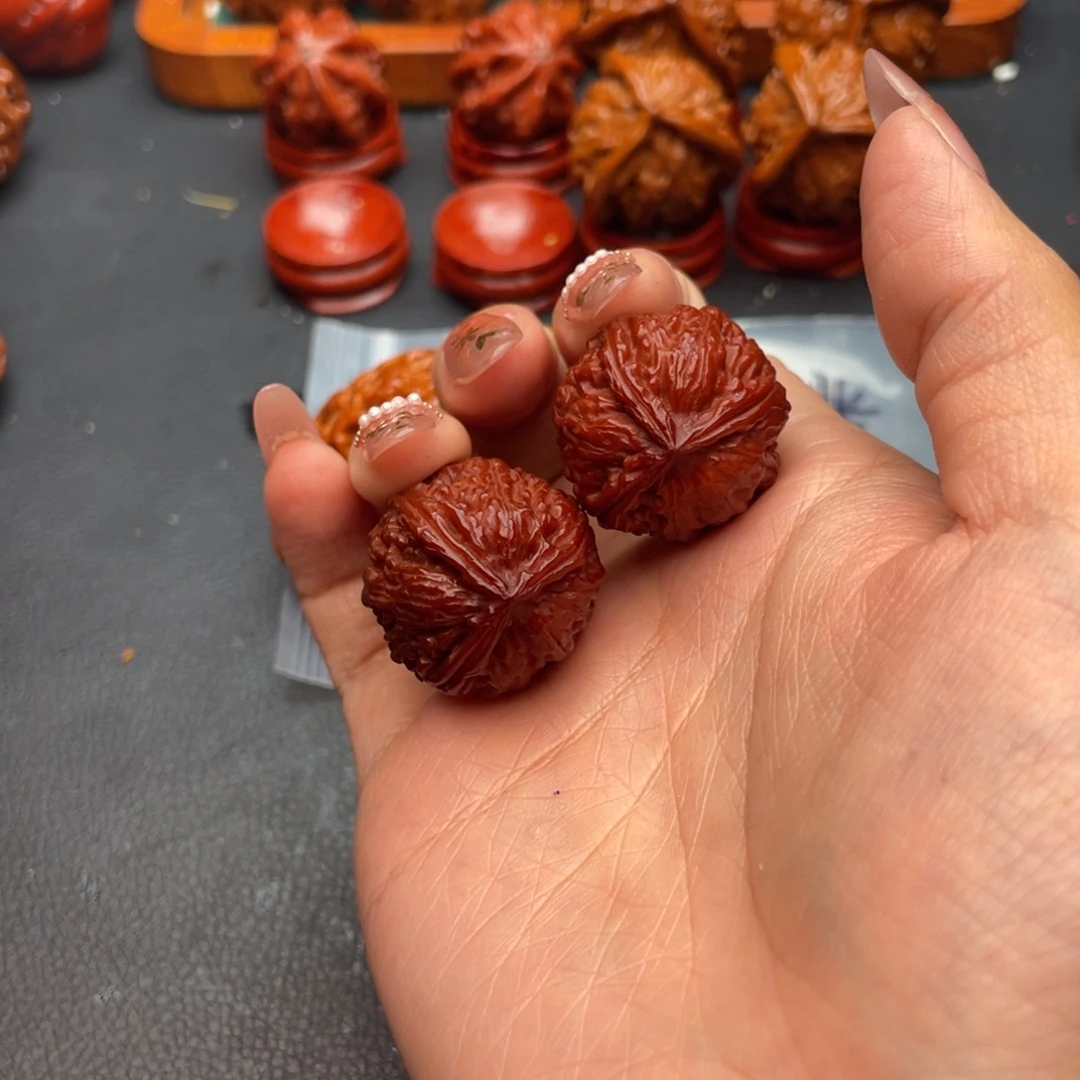 七***ᵍ把件文玩核桃三棱