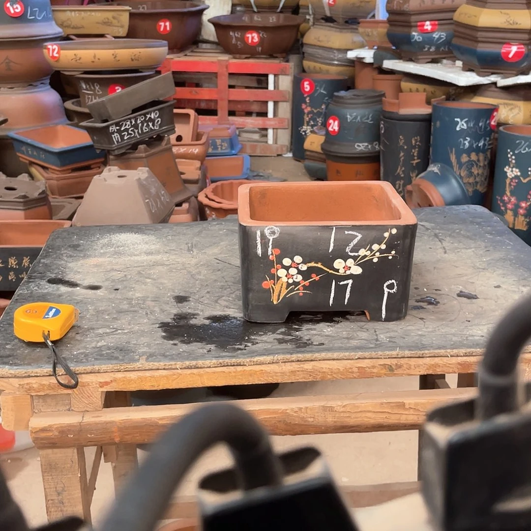 紫砂花盆四方盆一个