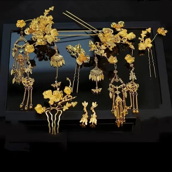 新娘头饰时尚金色大气红色婚礼皇冠蓝色宫廷简约步摇xy1085