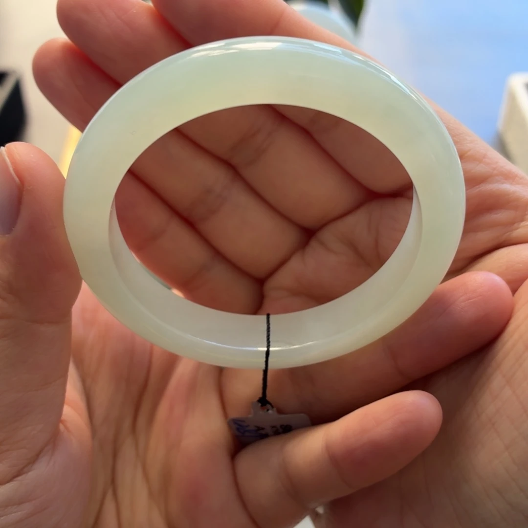 翡翠未镶嵌手镯天然