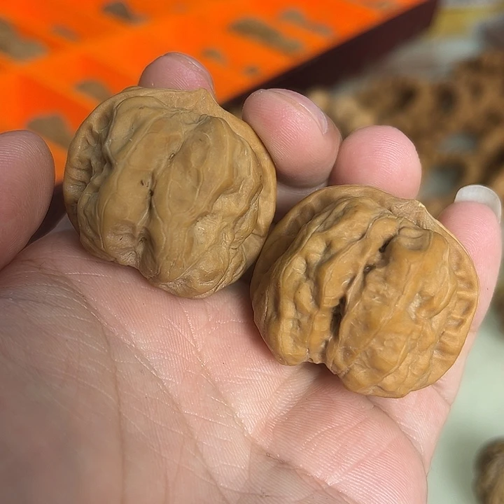 把件文玩核桃37瑕疵蛤蟆头编号0001