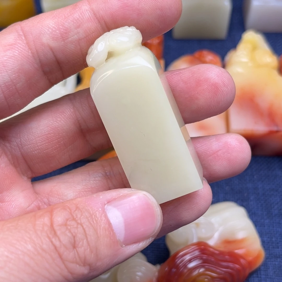 寿山石印石以**海寿山石