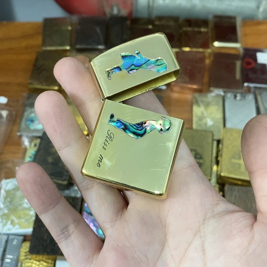 ***　战壕902s黄打火机