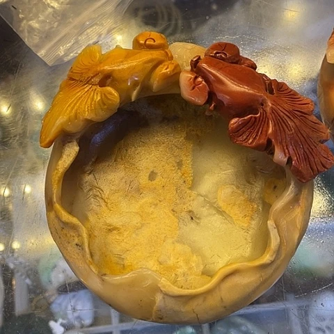 寿山石烟灰缸芙蓉石