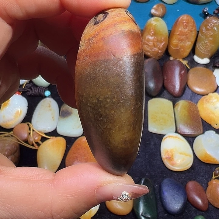 和田玉未镶嵌吊坠(不含链)