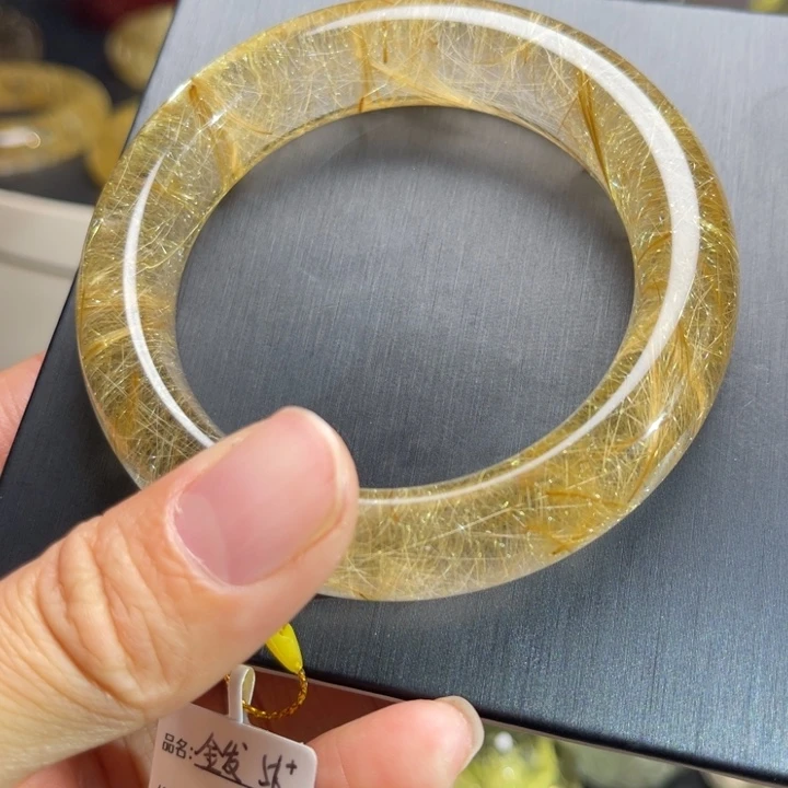 手镯未镶嵌水晶手镯