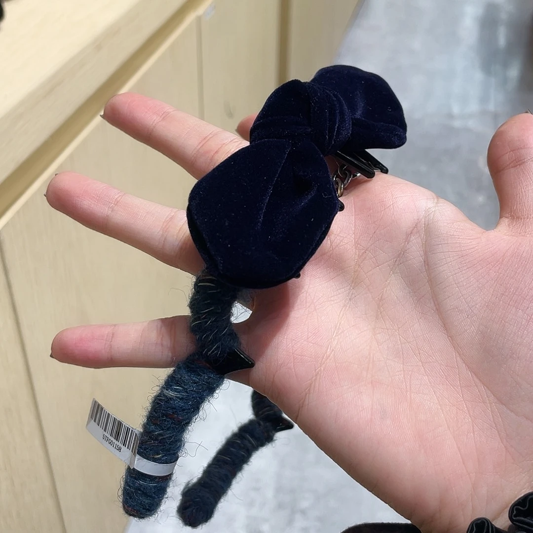 布艺非金属蓝蝴蝶结带齿发箍