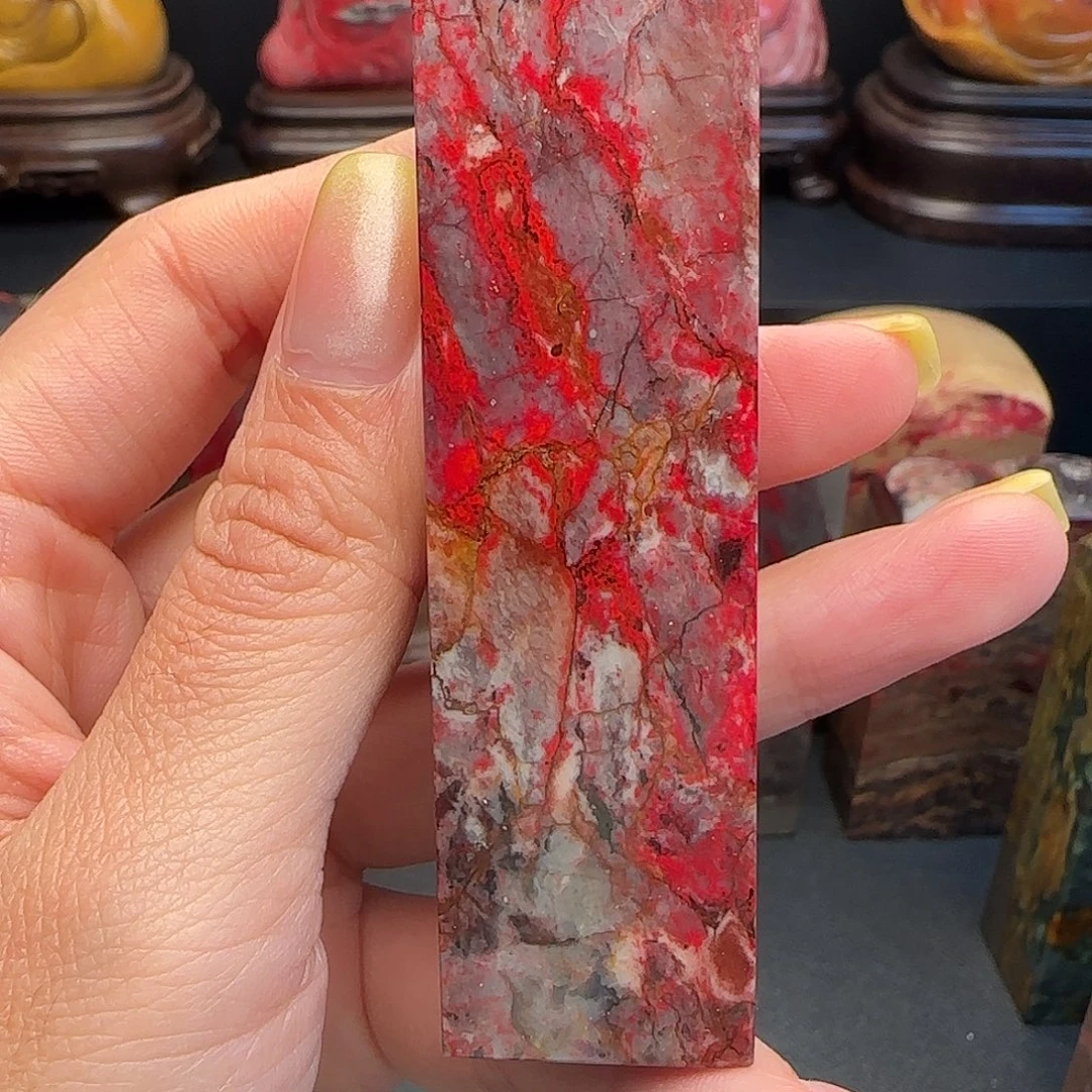 昌化石昌化鸡血石