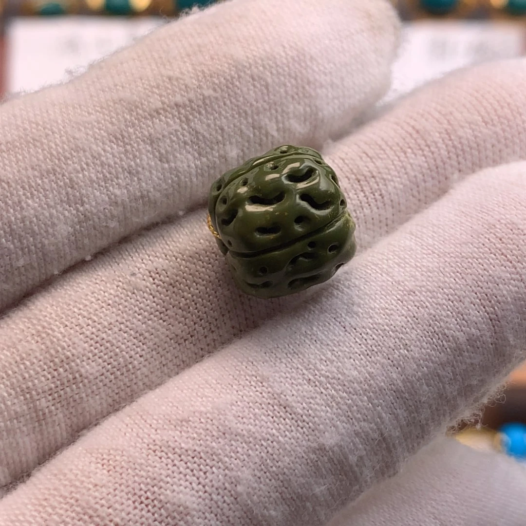 绿松石未镶嵌绿松石12*11mm