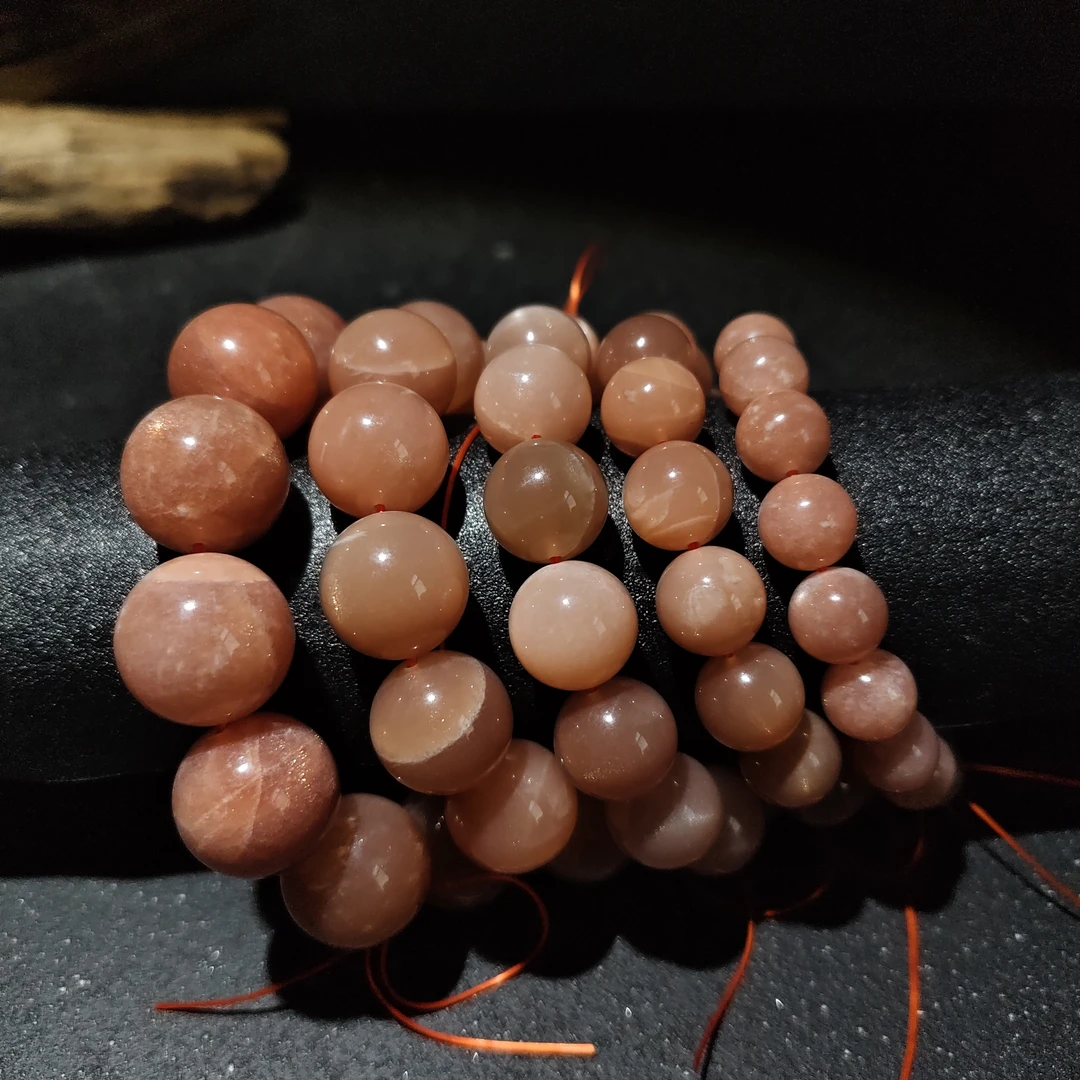 【黑胖珠宝】 H0876 天然月光石手链多样性发其一