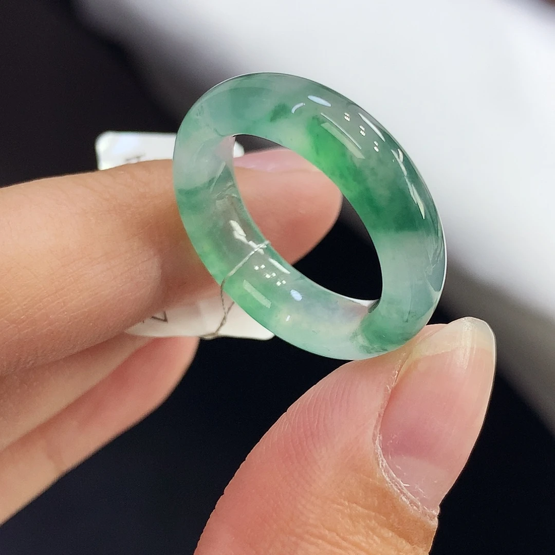 翡翠未镶嵌戒指15号