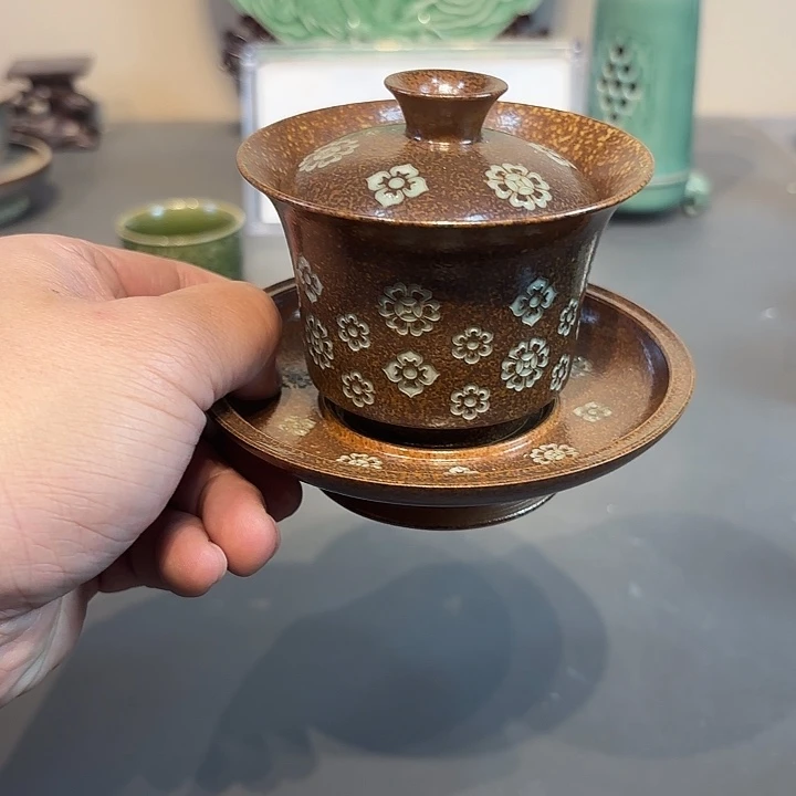 瓷片爱**池龙泉青瓷福利青瓷