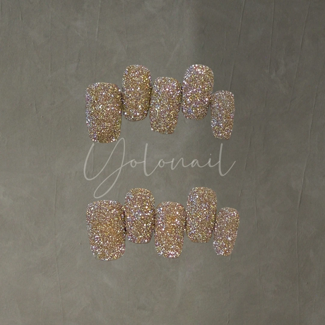 A123.（会掉粉）纯手工穿戴甲