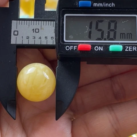 【闪购商品】未镶嵌蜜蜡裸石11号