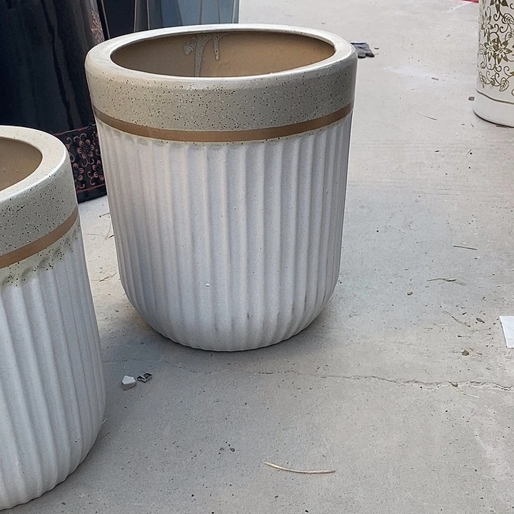 粗白绿大号口31高36福利