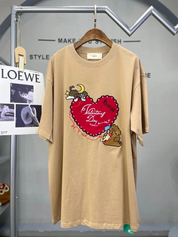 君家卡通狗狗桃心短袖