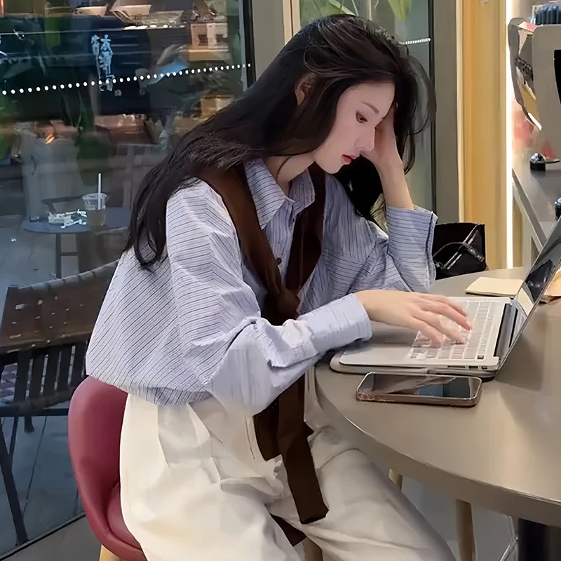 韩系慵懒感时尚洋气两件套女士2025早秋新款百搭披肩宽松条纹衬衫