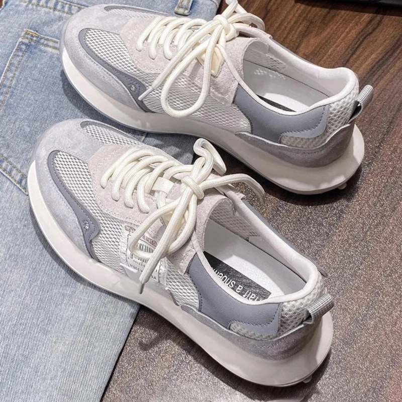 网面镂空华夫阿甘鞋女2025夏季新款透气网面轻便运动防滑老爹凉鞋