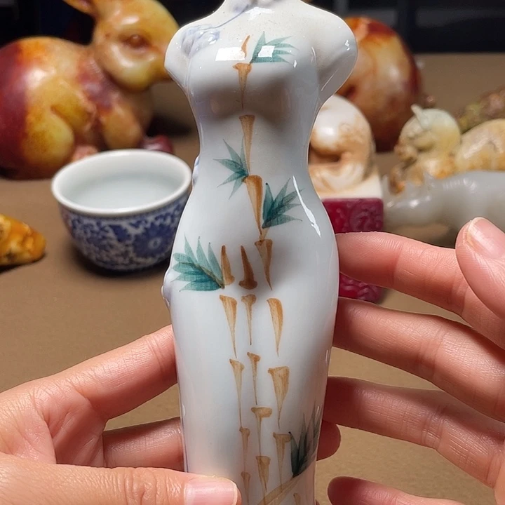 【京凡甄藏】…………………