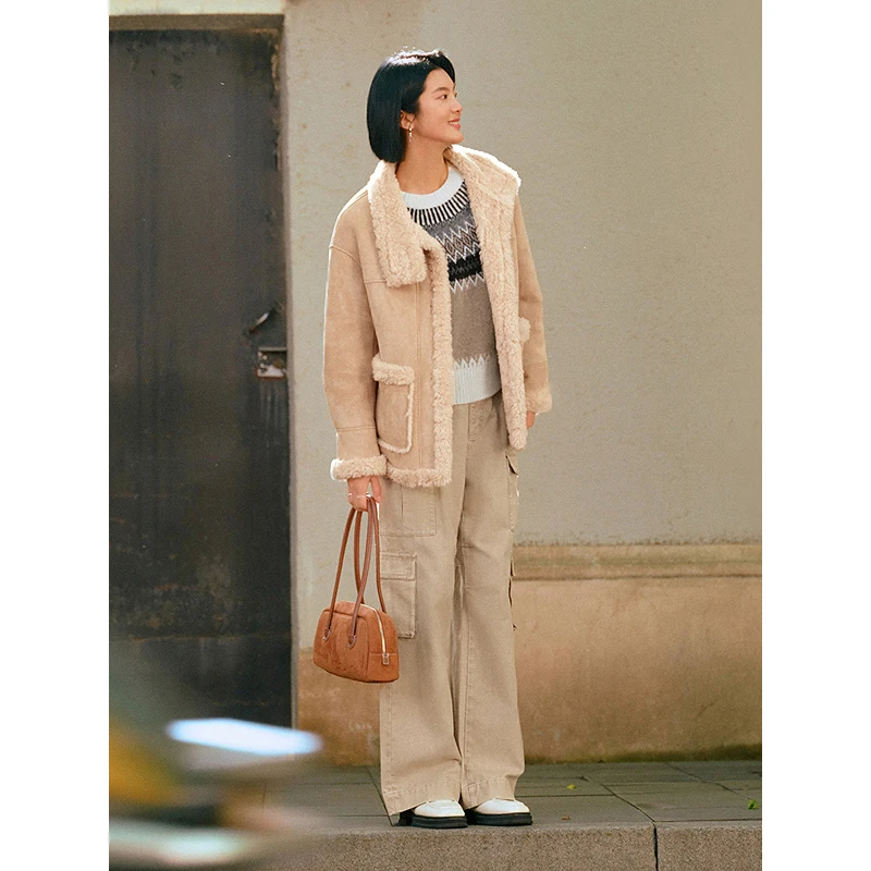 Goodland美地2025冬季新款时尚减龄复古翻领一手长外套LC35510010