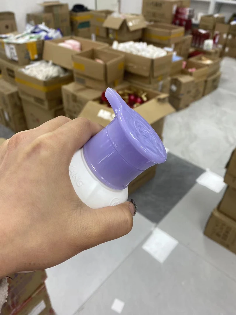 二硫化硒控油去屑洗发水