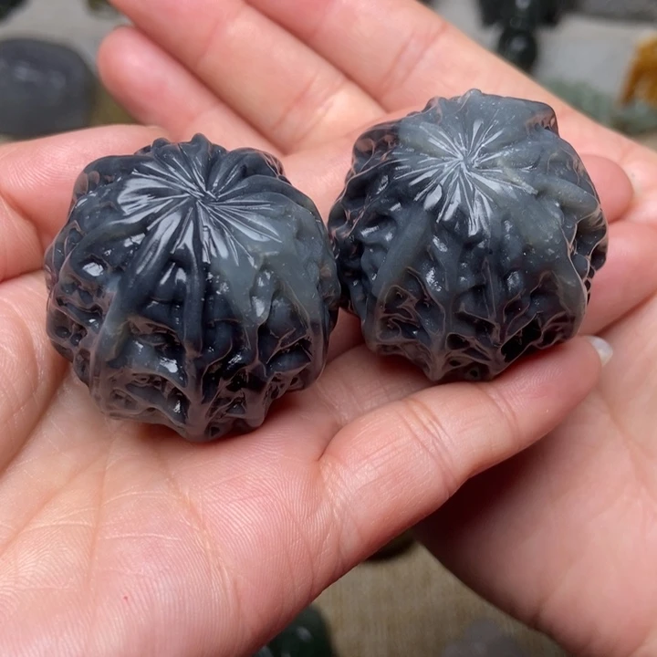 和田玉和田玉未镶嵌油****新