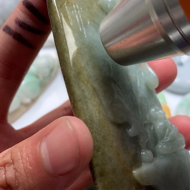翡翠未镶嵌颈饰保真天然a货翡翠