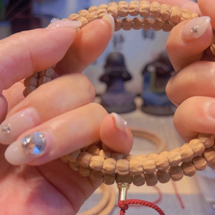 小***宠柏香籽/百香籽吊坠