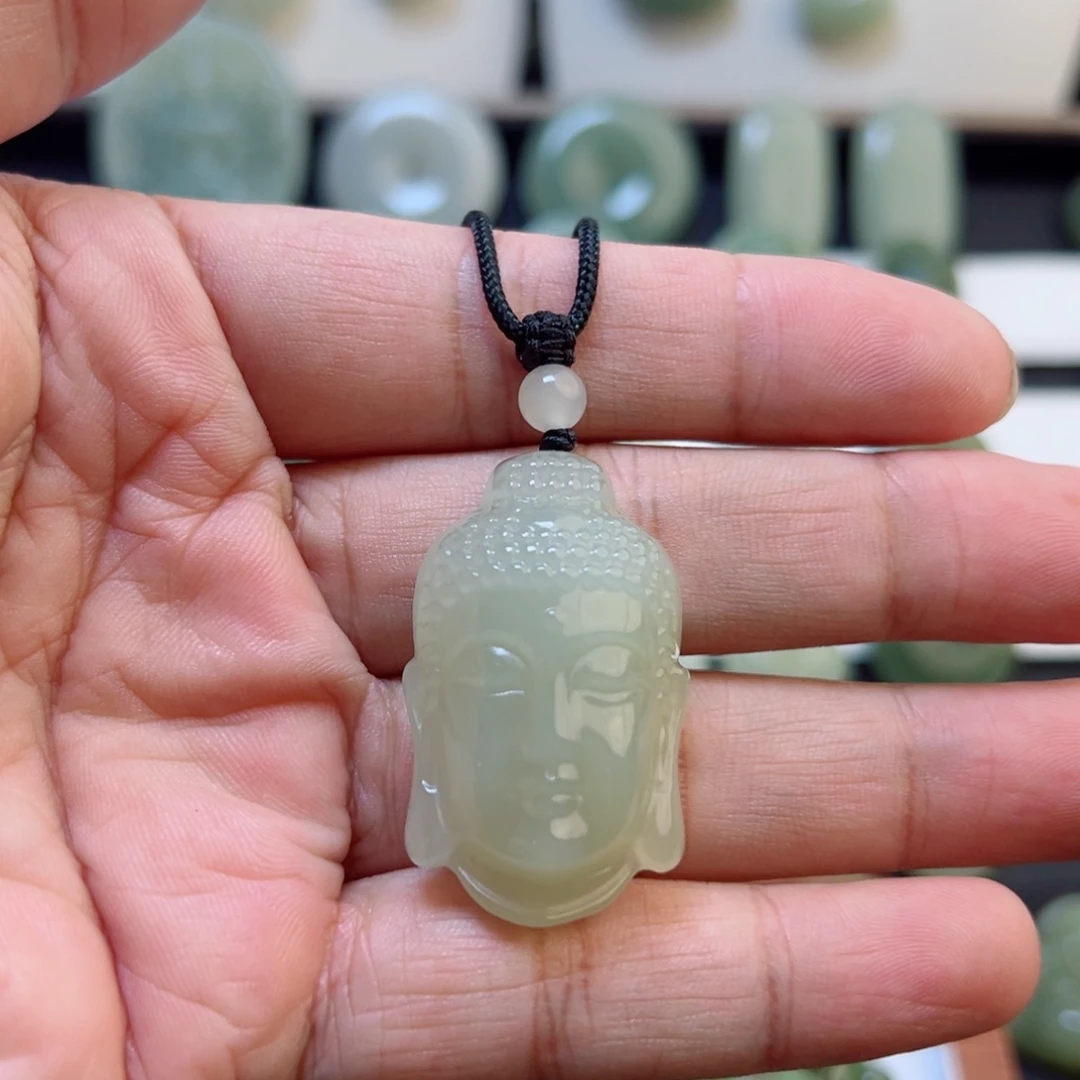 吊坠(赠链)未镶嵌和田玉666