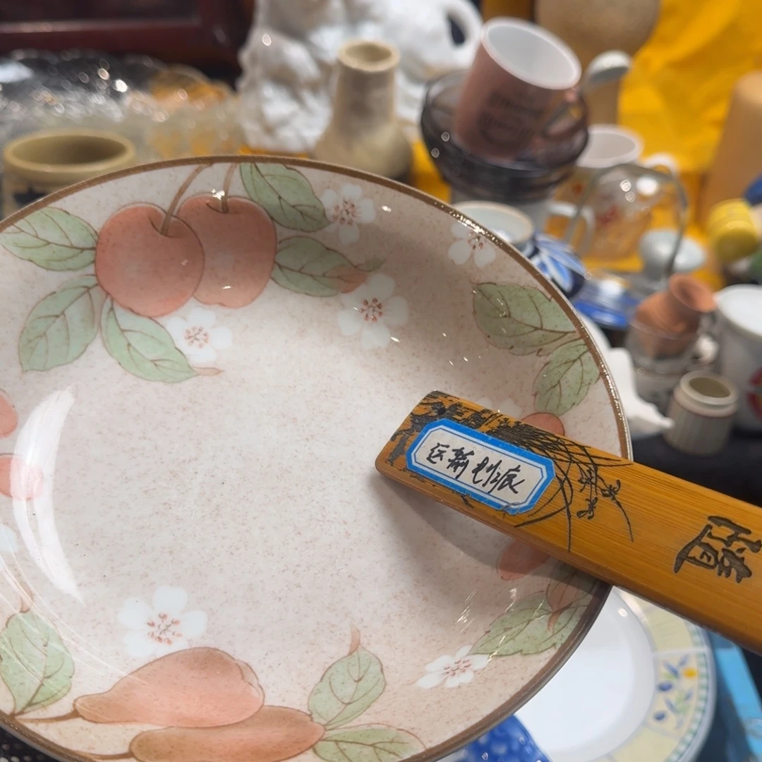 星***里餐具默认微瑕不退不换