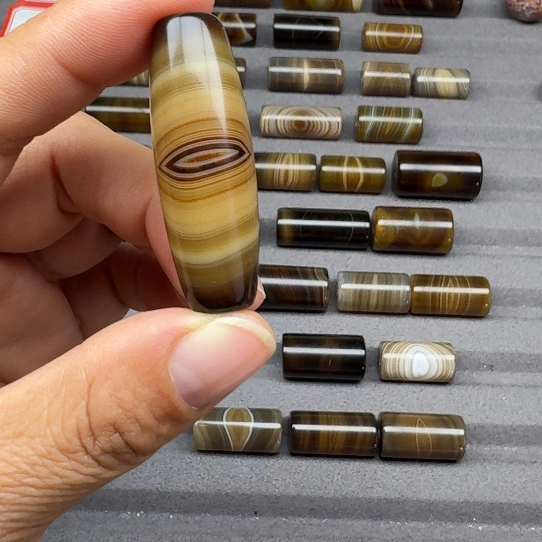 世***界玛瑙/玉髓合金珠宝半成品