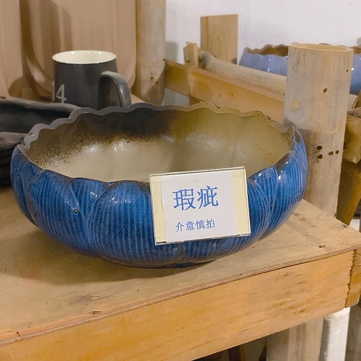 紫砂花盆多肉瑕疵盆有孔。