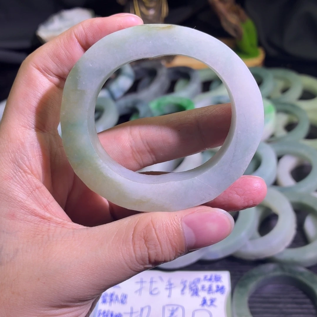 定制翡翠未镶嵌天然翡翠A货毛胚手镯定制