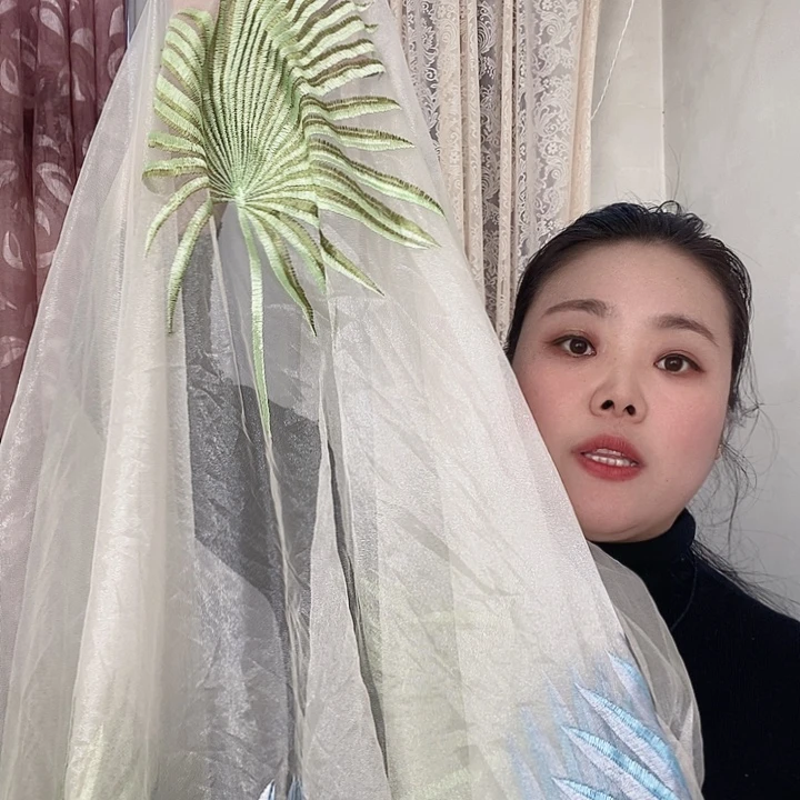 敏***纱定制2.4绣花窗纱