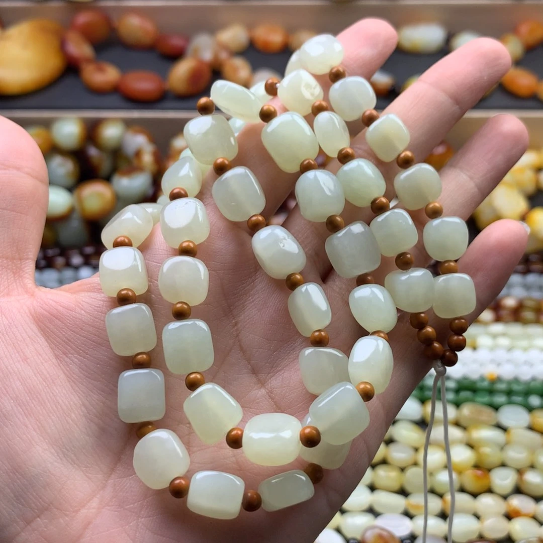 杨***砖手链未镶嵌和田玉