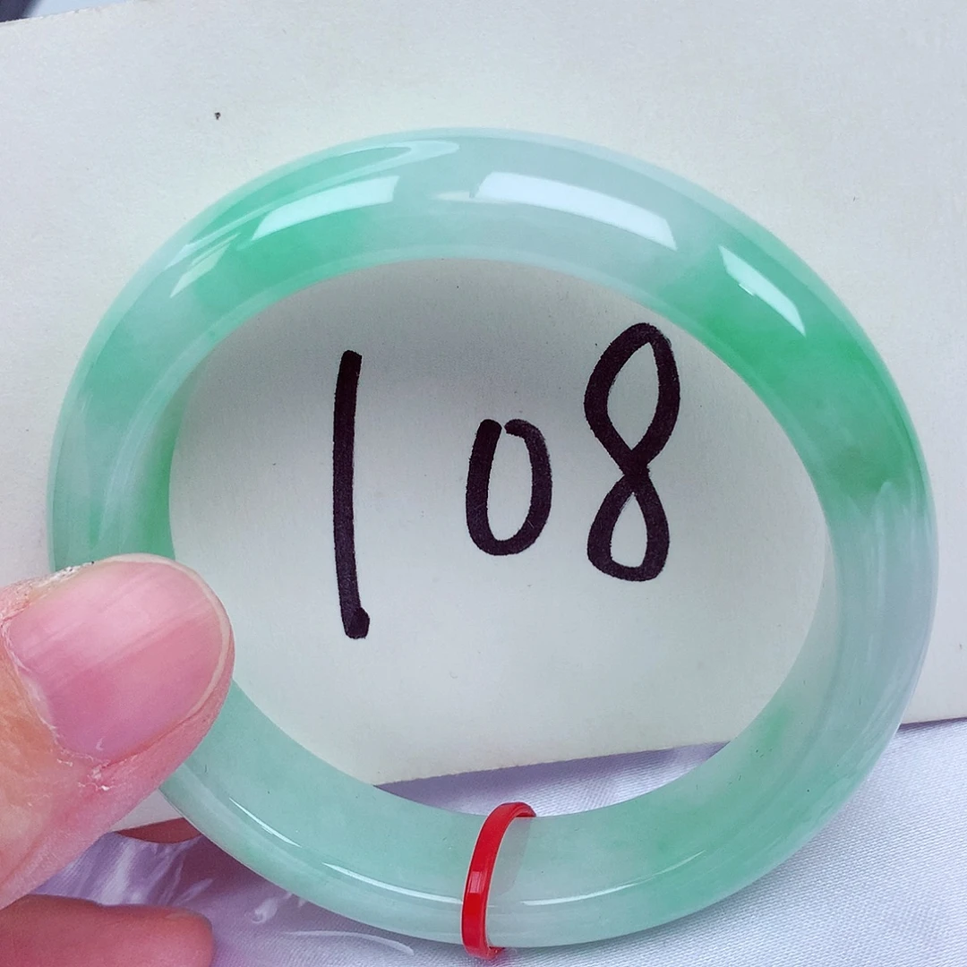 翡翠未镶嵌手镯翡翠