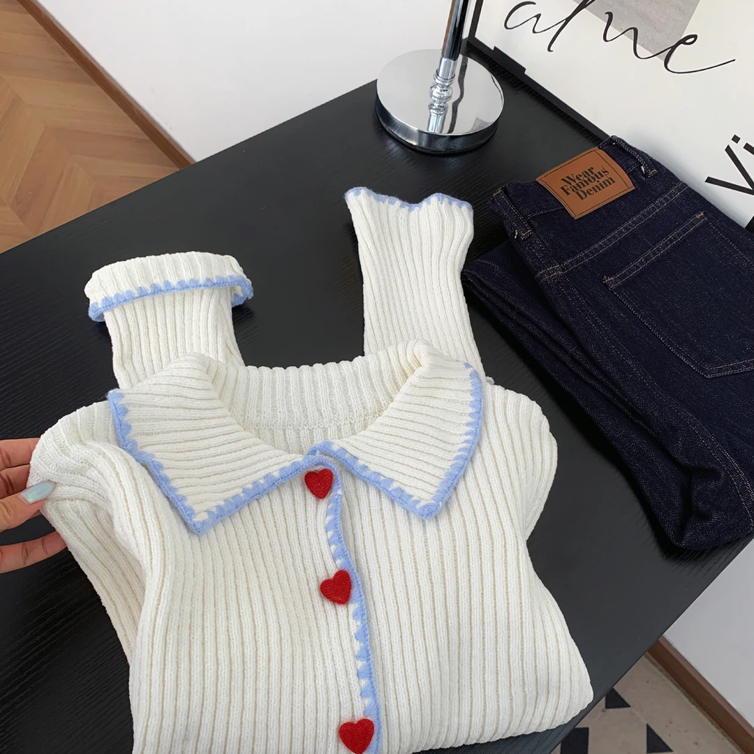 甜美小清新撞色蕾丝拼接毛衣开衫女秋冬温柔爱心纽扣翻领针织上衣