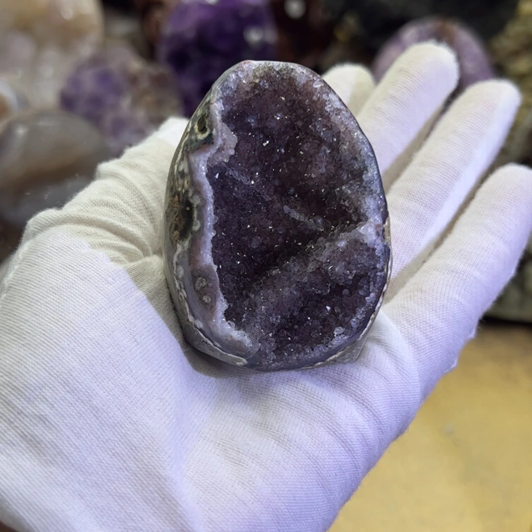 查罗石合金晶体晶镇72