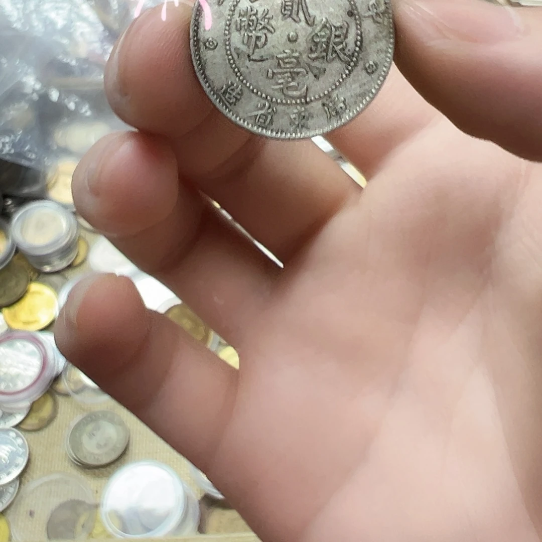 拍品。
