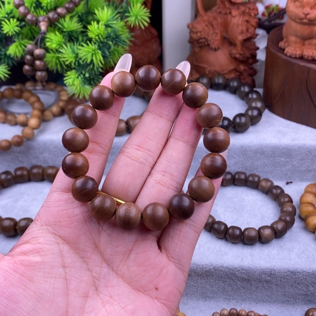 城***强檀香木手串/手链1.2，红肉奶香正区老山檀