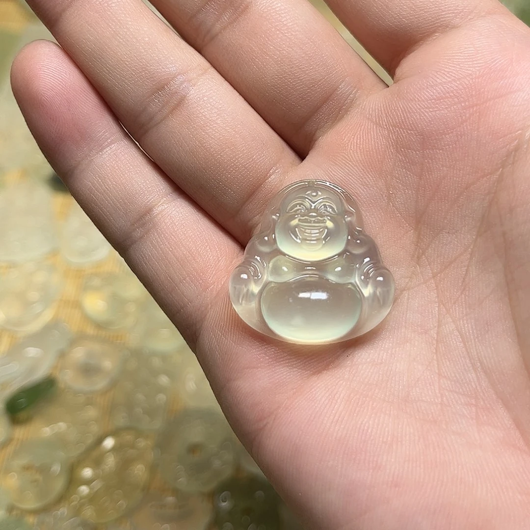 岫玉未镶嵌颈饰吊坠
