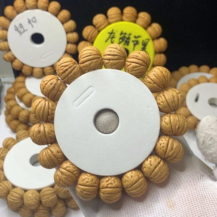 大***点吊坠桃核19尺寸金鱼度