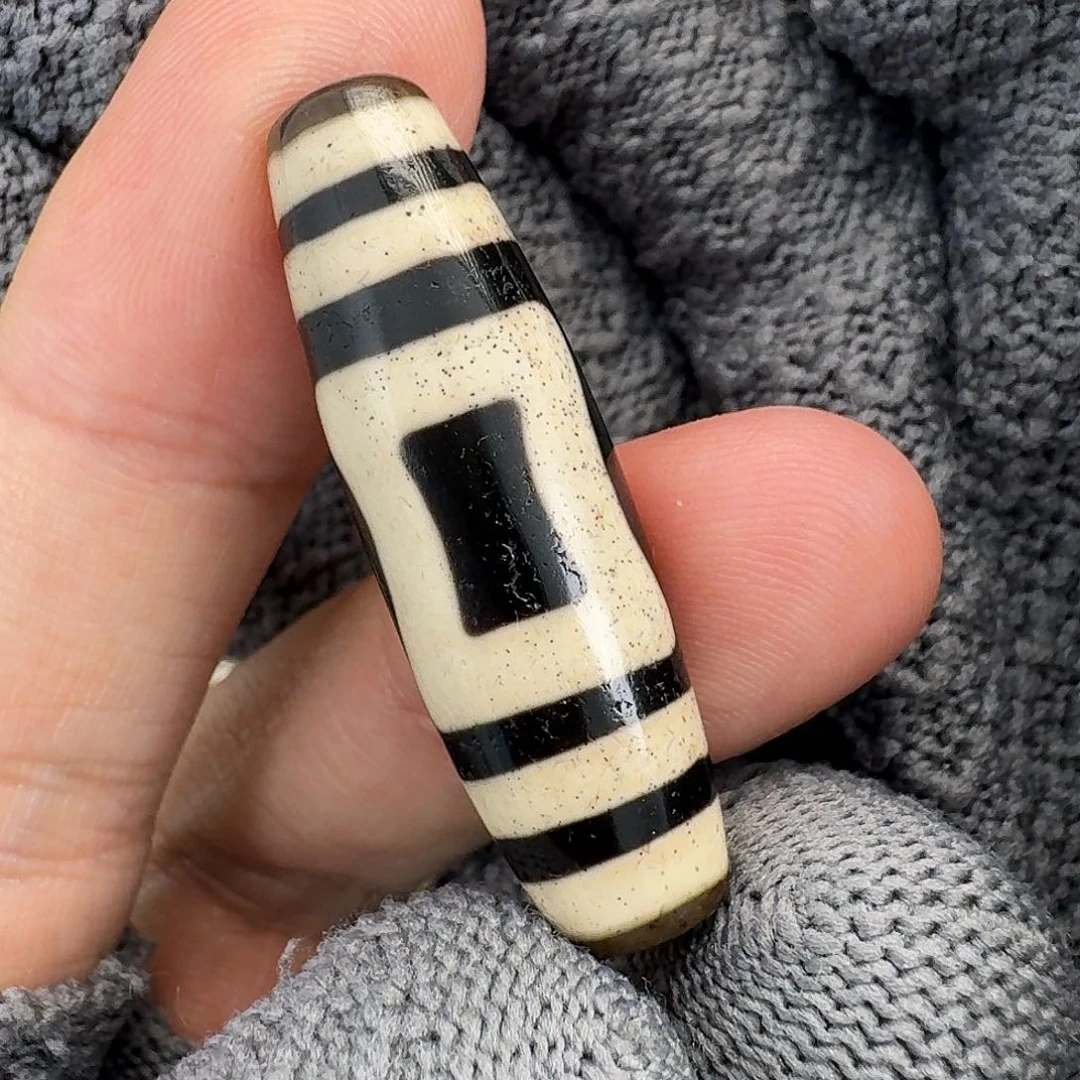 玛瑙/玉髓颈饰未镶嵌超***飞玛瑙工艺品